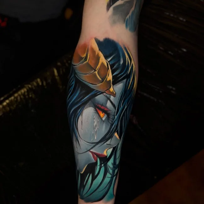 Anime Farbtattoo Frau mit Krone am Unterarm – Junior, Prime Ink Bremen