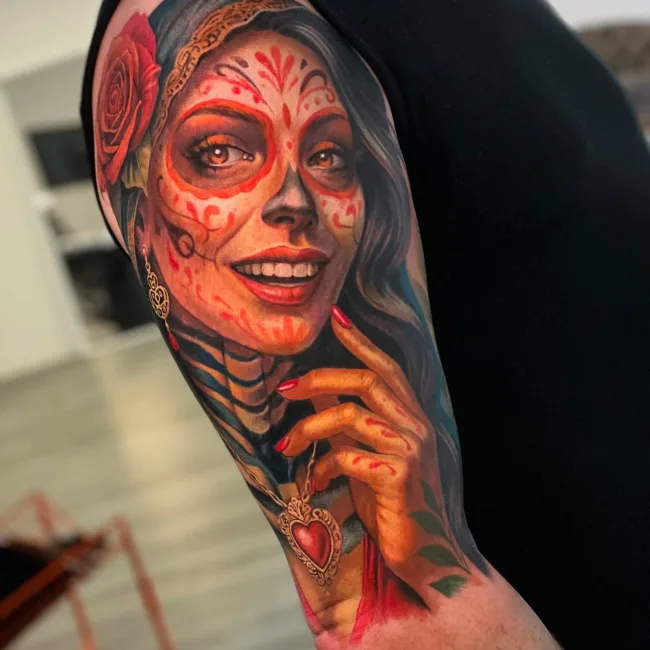 Farbtattoo Catrina am Oberarm – Kate, Prime Ink Bremen